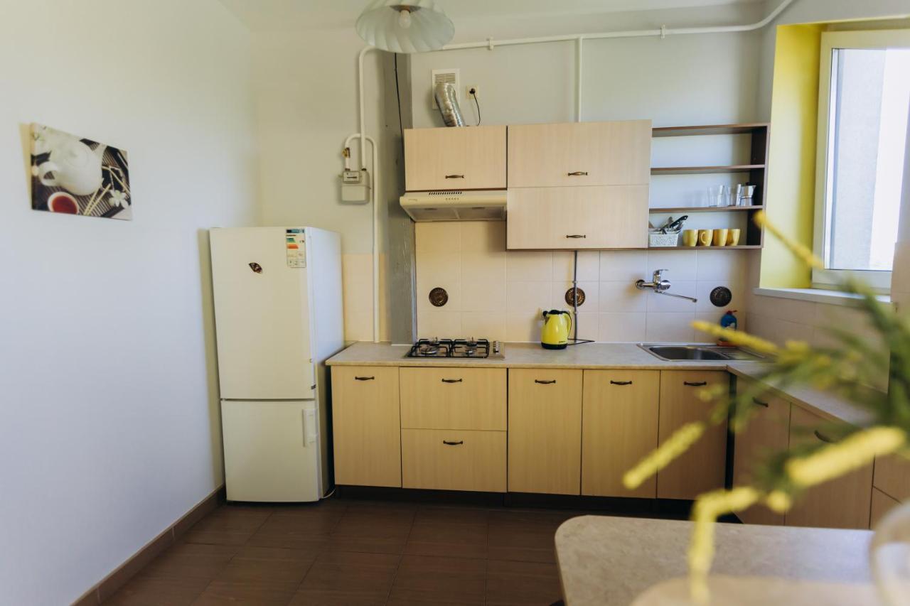 Затишні Apartments Біля Жд Вокзалу Ivano-Frankivsk Luaran gambar